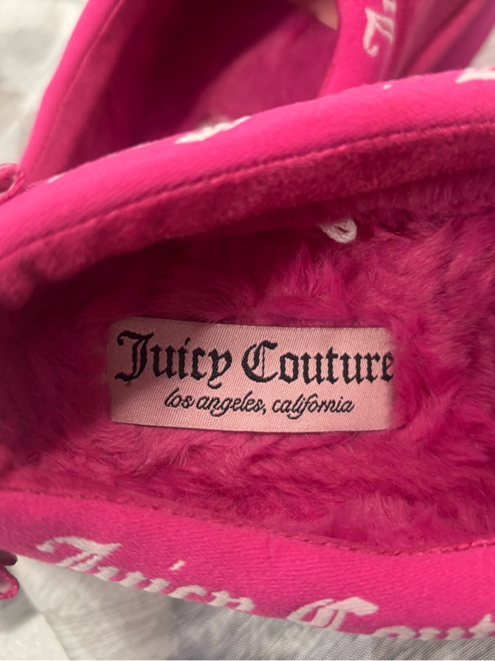 Juicy Couture Hot Pink Fuzzy Slip-On Mules - Picture 2 of 12